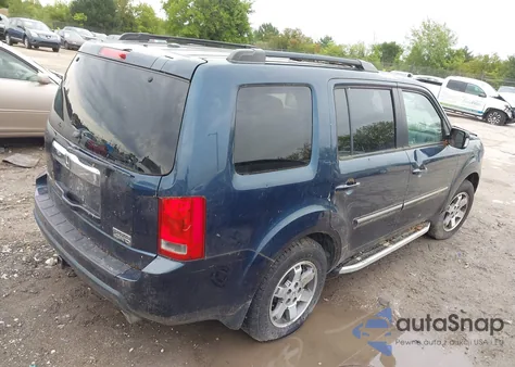 2010 Honda Pilot Touring from USA, damaged, VIN 5FNYF4H9XAB003647